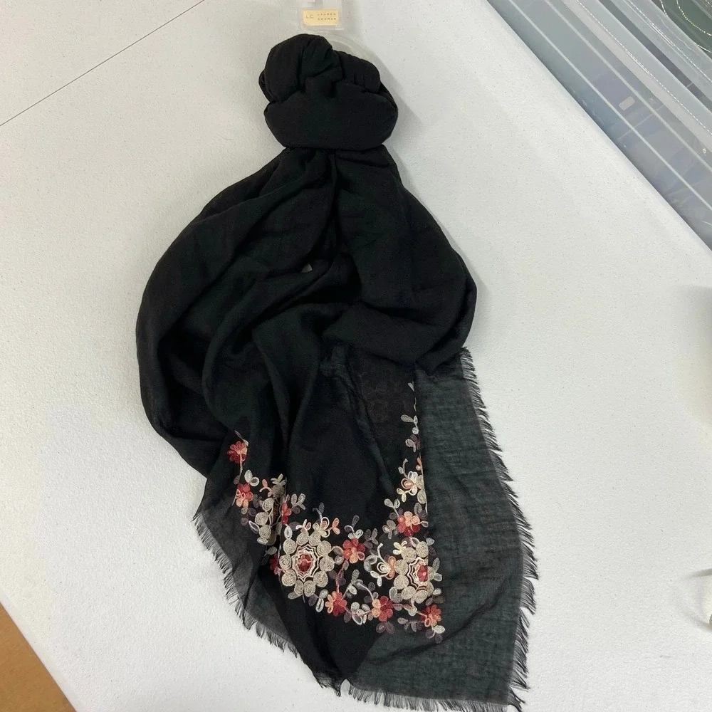 NEW Lauren Conrad women's black floral embroidered fringe lightweight wrap scarf